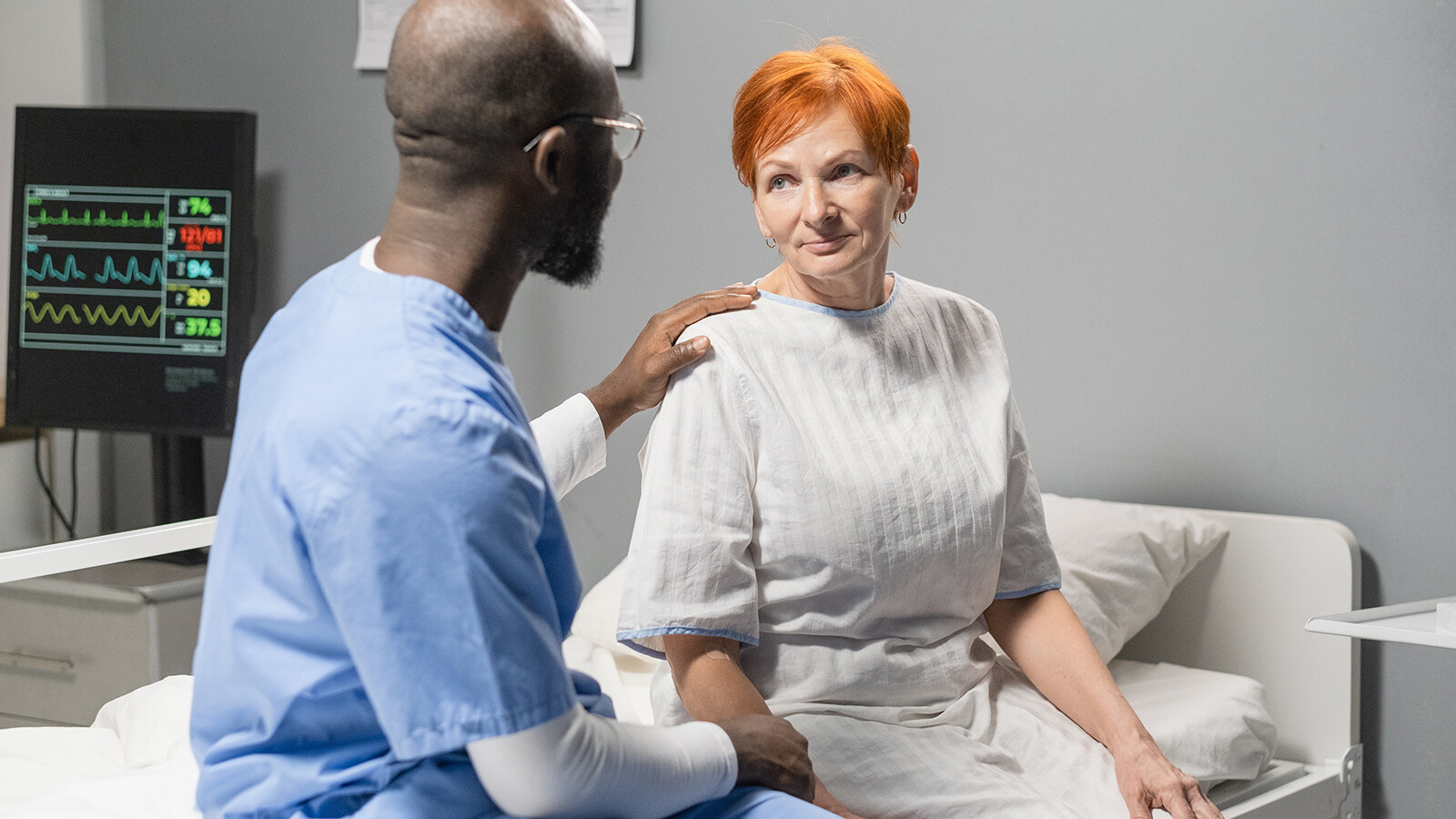 doctor talking to patient about cognitive decline